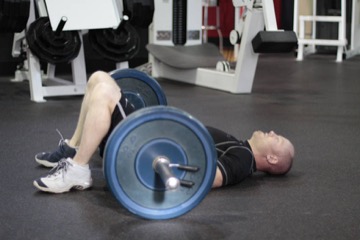 Glute bridge con barra: posición inicial