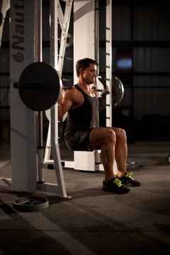 Chair Squat: posición final