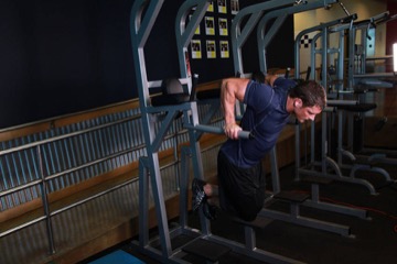 Dips - Chest Version: posición final