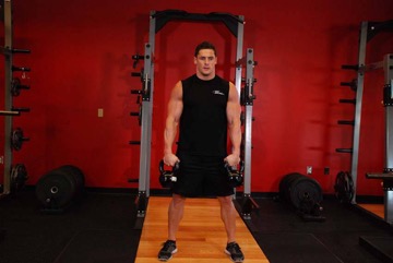 Arranque con kettlebell: posición inicial