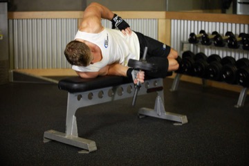 Dumbbell Lying Supination: posición inicial