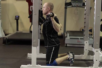 Kneeling Squat: posición inicial