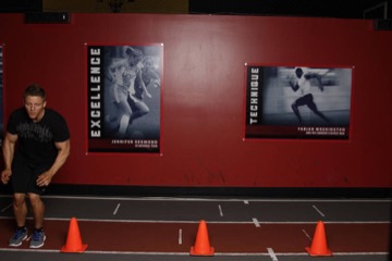 Lateral Cone Hops: posición inicial